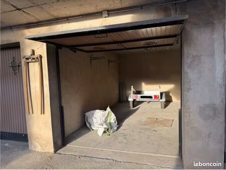 box de stockage fermé sécurisé de 16 5 m2 - rue du général-leclerc à ostwald