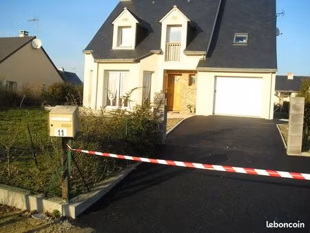 maison située à l' ile pré à pornichet