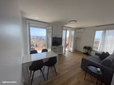 deux pièces + terrasse vue mer + parking