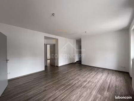 appartement 4 pièces 94 m²