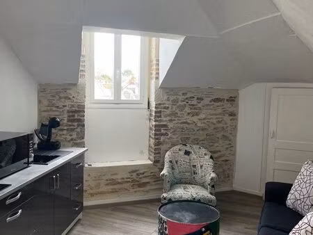 appartement t2 meublé rénové plein centre ville