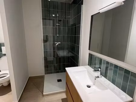 location appartement meublé collobrières