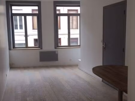 studio vieux lille 25 m² rue du metz