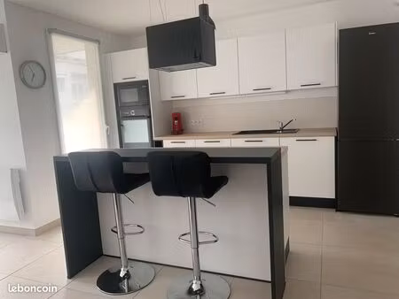 location d'unt3 secteur léon bérard à lyon 8e pour salariés d'entreprise