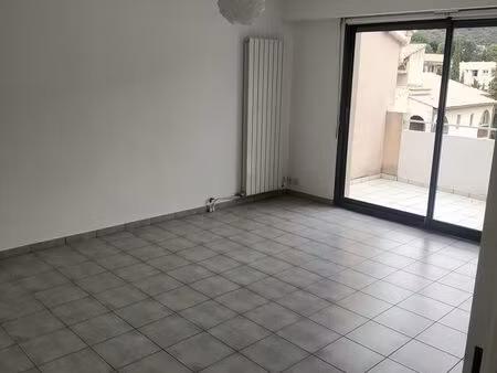 location appartement t2 à nyons