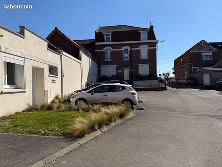 appartement dans la résidence maïlys 2 chambres 1 bureau