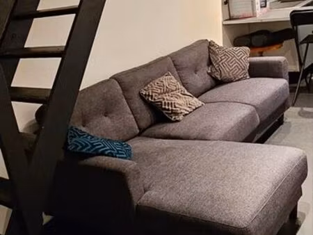 t2 meublé + mezzanine rénové