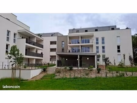 appartement 4 pièces 90 m²