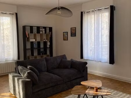 spacieux appartement meublé 100 m² – hyper-centre valenciennes