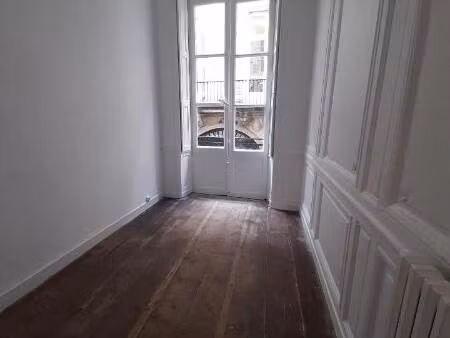 location appartement 3 pièces 62m² bordeaux 33000