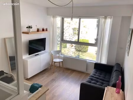 joli studio calme hyper centre rue scribe