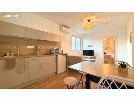 t2 meublé et climatisé coté cour