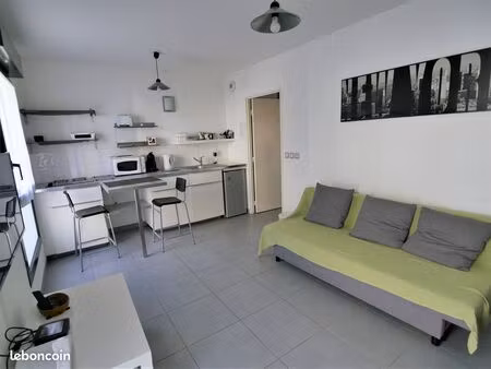 studio vide nice centre-grosso libre 1er juin 2026 etudiant(e)