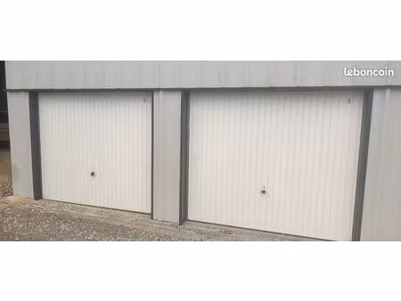 box / garage