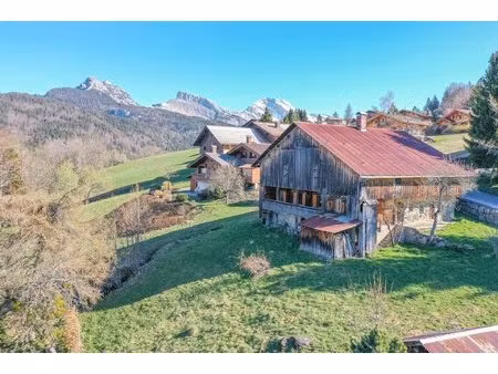 ferme authentique avec potentiel d’exception sur terrain constructible