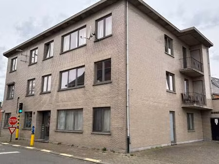 appartement te koop in verrebroek met 2 slaapkamers