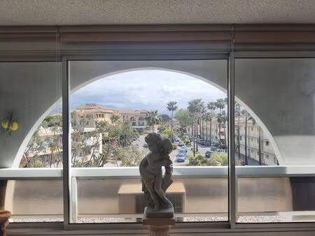 appartement de luxe de 1 chambres en vente à sanary-sur-mer  france