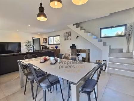 maison de 6 pièces de luxe en vente à montauroux  france