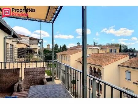 bel appartement en exclusivité au coeur d'uzès au sein d'une résidence seigneuriale