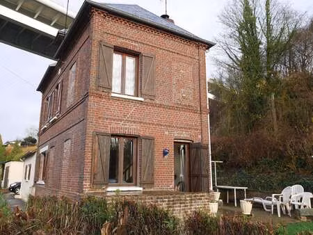 vente maison à villers-écalles (76360) : à vendre / 97m² villers-écalles