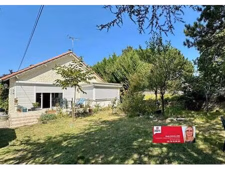 44760 les moutiers proche bourg et plage