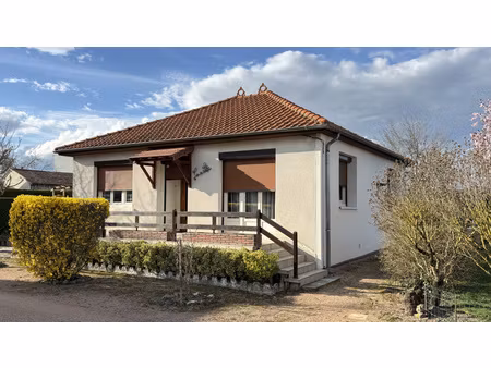 viager occupé monsieur 86 ans et dame 85 ans - maison plain-pied avec dépendance et terrai