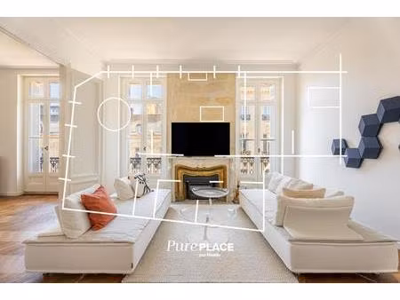 appartement t3 de 92 m2 à bordeaux 33000  rue des herbes