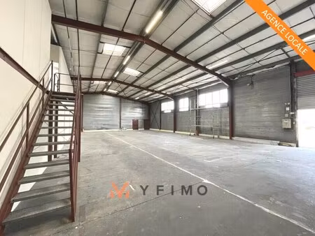 location entrepôt 1 412 m²