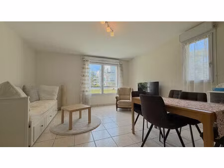 vente appartement 2 pièces  53.00m²  nantes