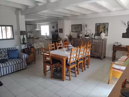 vente maison 7 pièces  190.00m²  capendu