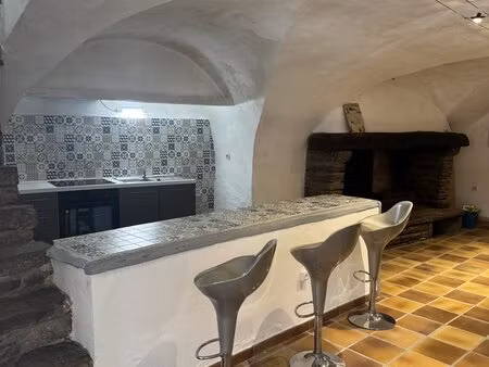 maison de village 4 chambres + 1 bureau avec terrasse