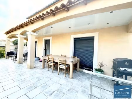 magnifique maison sur les hauteurs