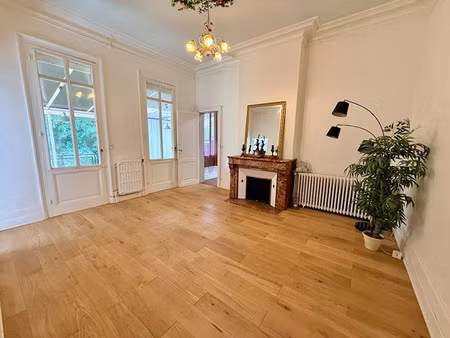 vente maison 9 pièces 185 m² à saint-loubès (33450)  280 000 €