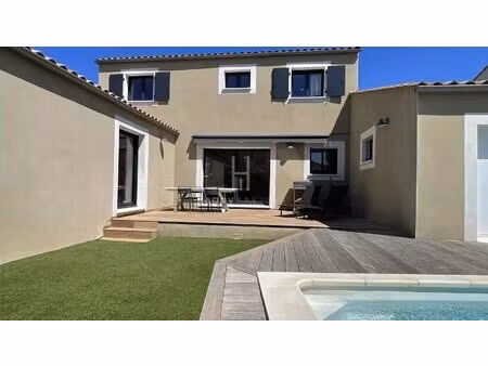 maussane les alpilles  proche centre ville et commerces 