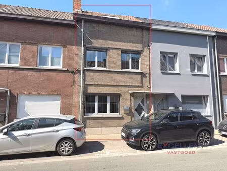 instapklaar huis met 3 slpk en tuin te huur aalst