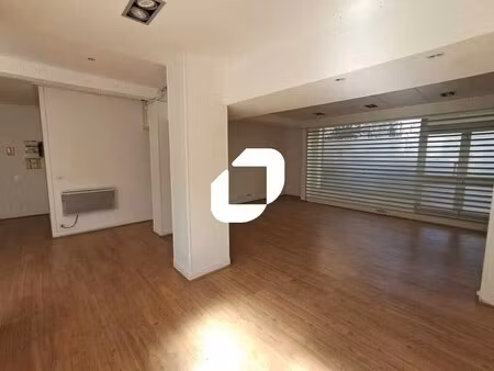 location bureaux 145 m²