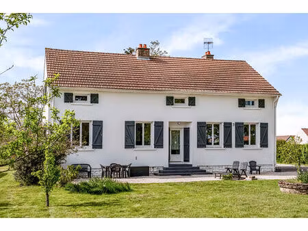 maison 6 pièces à vendre à sermesse avec piscine et grand terrain