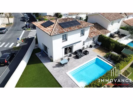 villa 5 pieces de 123 m² sur 440 m² de parcelle