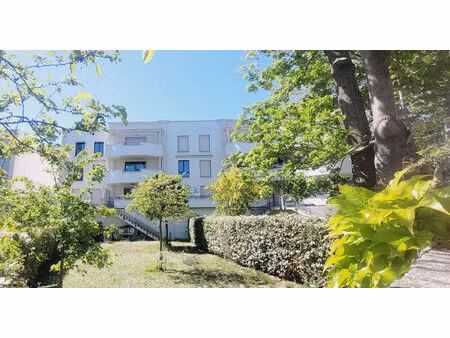 vente appartement 2 pièces  49.61m²  bry