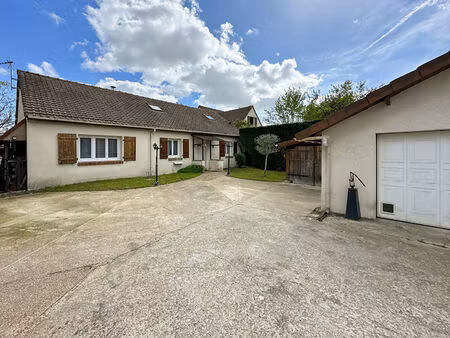 vente maison 7 pièces  163.00m²  orgeval