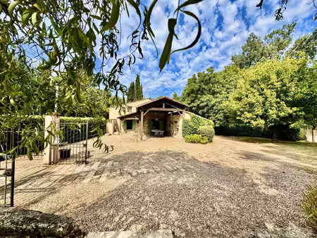 superbe propriété en bord de la rivière dordogne