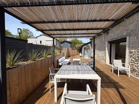 vente maison 5 pièces 141 m² à creuzier-le-neuf (03300)  338 000 €