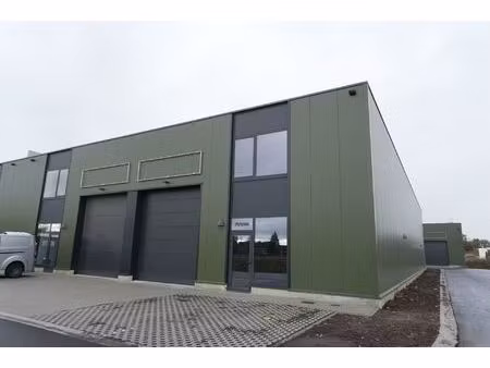 commercieel te koop in beringen