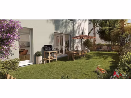 t4 - près d'arènes - jardin de 142 14 m2