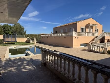 exclusivité : immeuble à saint georges d'orques