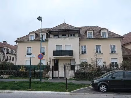 location appartement 2 pièces 37m² magny le hongre 77700