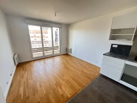 location appartement 2 pièces 38m² issy les moulineaux 92130