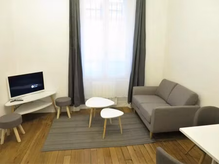 location appartement 2 pièces 26m² paris 15ème