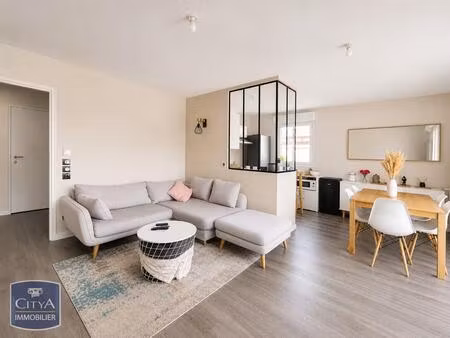 location appartement 3 pièces 65m² villeneuve st denis 77174