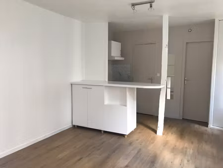 location appartement 1 pièce 22m²